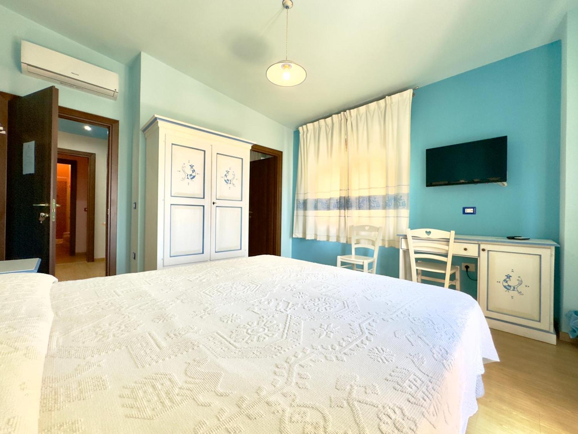 B&B Selvaggio Blu Baunei Ngoại thất bức ảnh